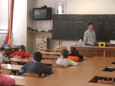 Den soutěží a her
