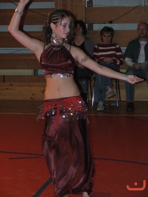 Pohni kostrou