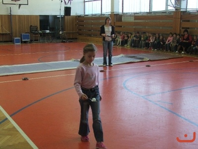 Pohni kostrou