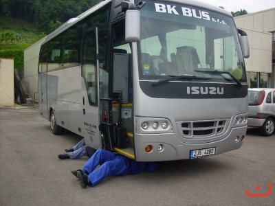 Volejbalové žákyně vítězné v Trentu