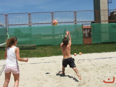 Adams family beach