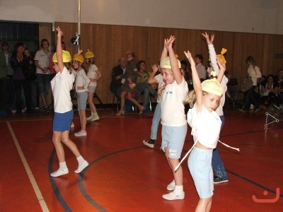 Pohni kostrou