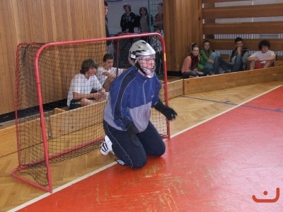 Sportovní klání žáků proti učitelům