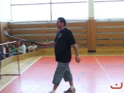 Sportovní klání žáků proti učitelům