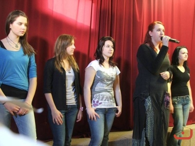 Projekt 9.B UaK