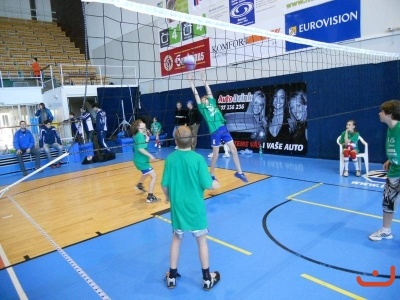 Barevný minivolejbal