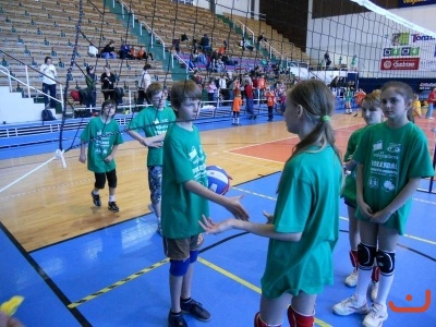 Barevný minivolejbal