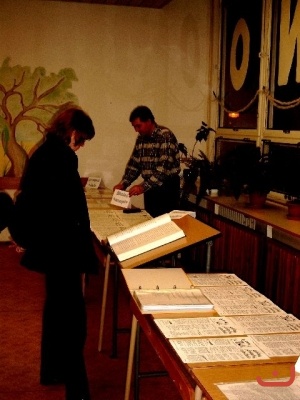 Vanocnistrom2002