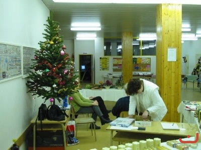 Vanocnistrom2002