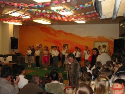 Vanocnistrom2002