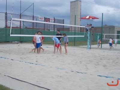 Beachový turnaj osobností a žáků školy