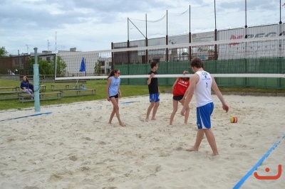 Beachový turnaj osobností a žáků školy
