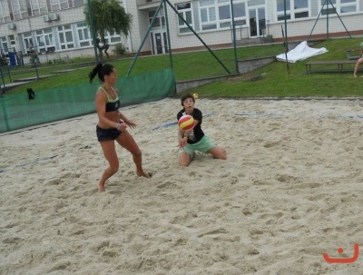 Adams family beach