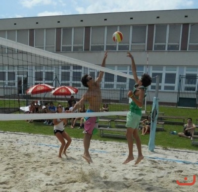 Adams family beach
