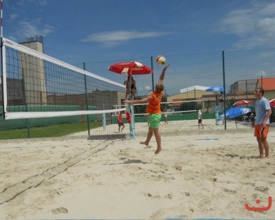 Adams family beach