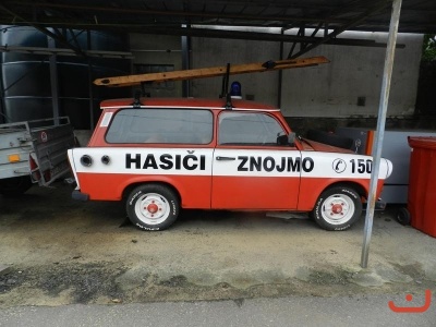 8.A na exkurzi u hasičů
