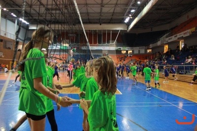 Krajský turnaj v minivolejbalu - říjen