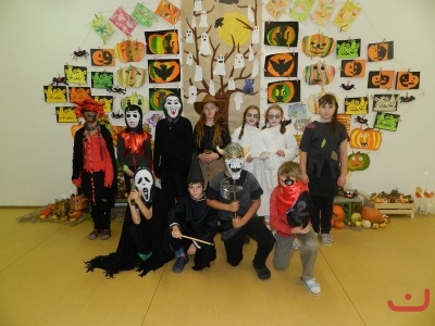 Halloweenský průvod