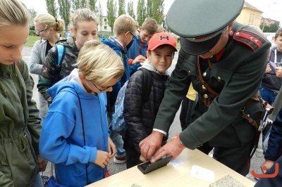 DensPolicii_44