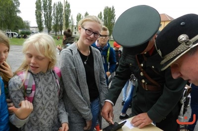 DensPolicii_51