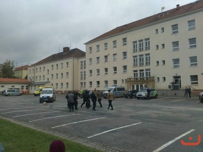 DensPolicii_68