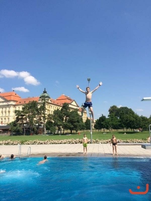 Louka_10