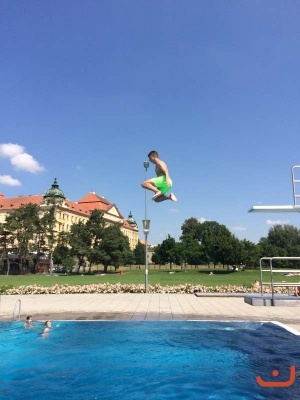 Louka_11