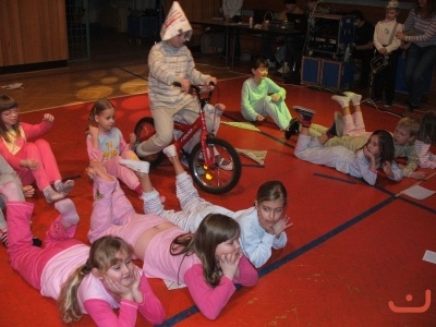 Pohni kostrou 2010