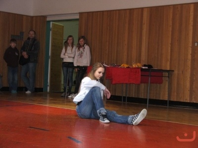 Pohni kostrou 2010
