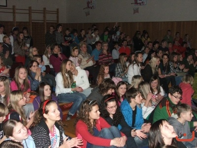 Pohni kostrou 2010