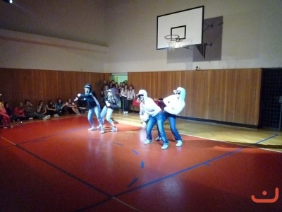 Pohni kostrou 2010