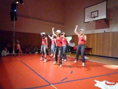 Pohni kostrou 2010