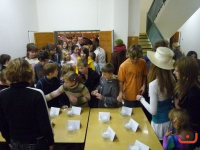 Pohni kostrou 2010