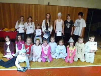 Pohni kostrou 2010