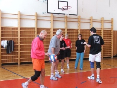 sportovní klání - žáci proti učitelům