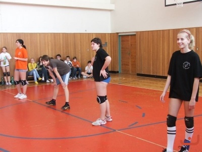 sportovní klání - žáci proti učitelům