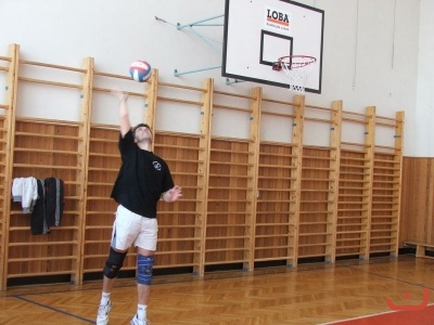 sportovní klání - žáci proti učitelům