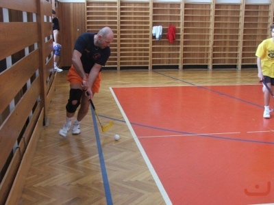 sportovní klání - žáci proti učitelům