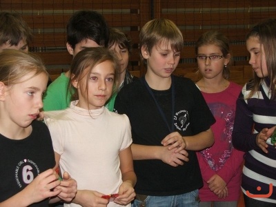 Turnaj v červeném minivolejbalu