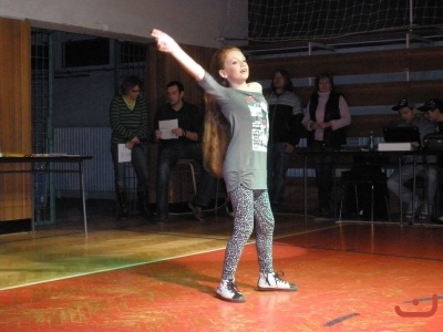 Pohni kostrou