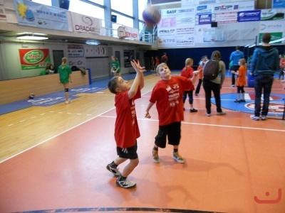 Barevný minivolejbal