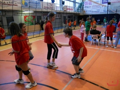 Barevný minivolejbal