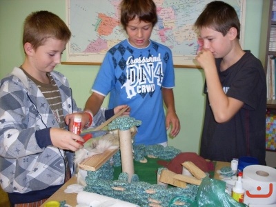 Projektový den 5.B - Pravěk