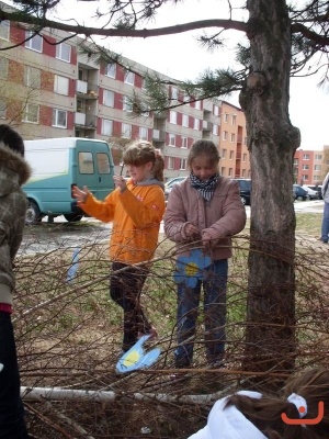 Zdobení velikonočních břízek