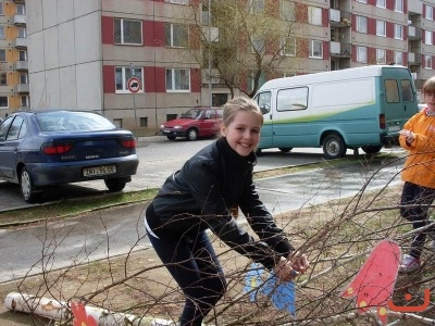 Zdobení velikonočních břízek