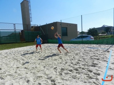 Adams family beach