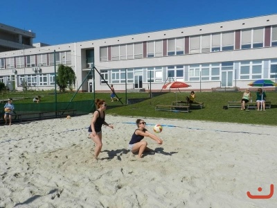 Adams family beach