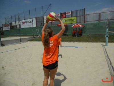 Nonstop 24-hodin beachvolejbal