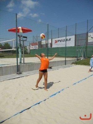 Nonstop 24-hodin beachvolejbal