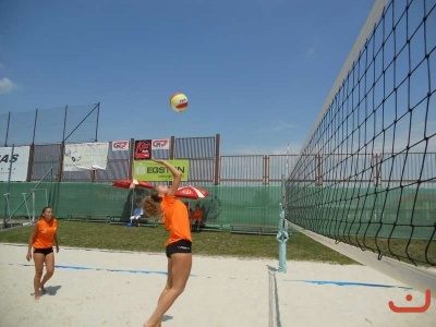 Nonstop 24-hodin beachvolejbal